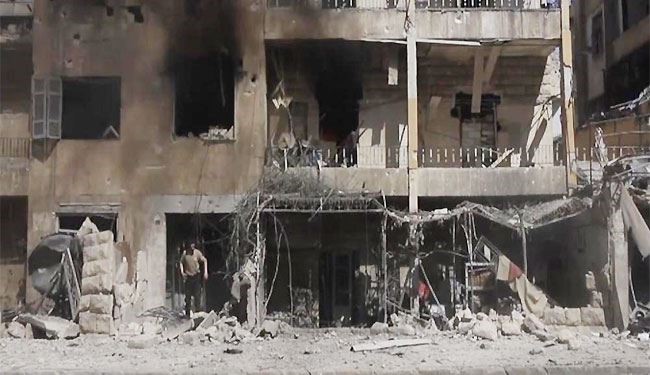 قذائف الموت تنهال على حلب، وشهداء مجازرها بارتفاع