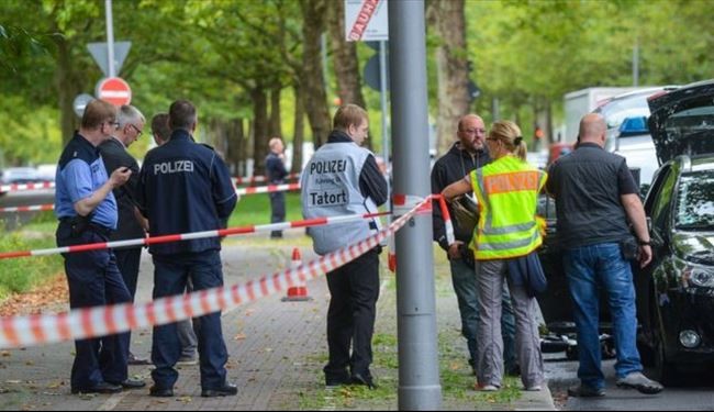 One Civilian Killed, Three Others Injured in Stabbing Assault in Germany