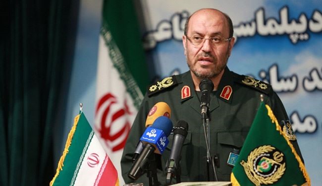 وزير الدفاع: الدفاع الجوي الايراني تسلم منظومة 