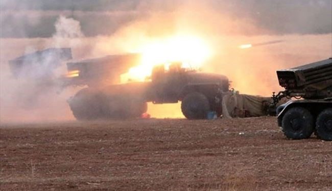 Syrian Army Forces Pound Nusra Front Militants in Daraa, Hama