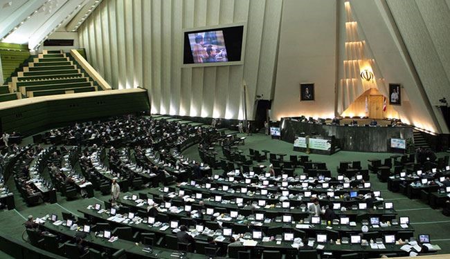 برلمان ايران يجدد دعمه لحزب الله