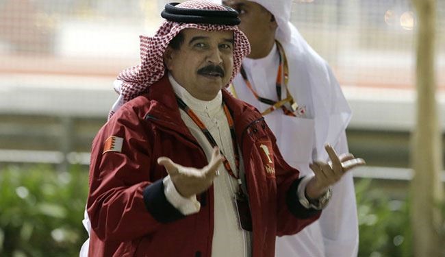 نيويورك تايمز: ملك البحرين «أطعم» الصحفيِّين لتحسين صورته