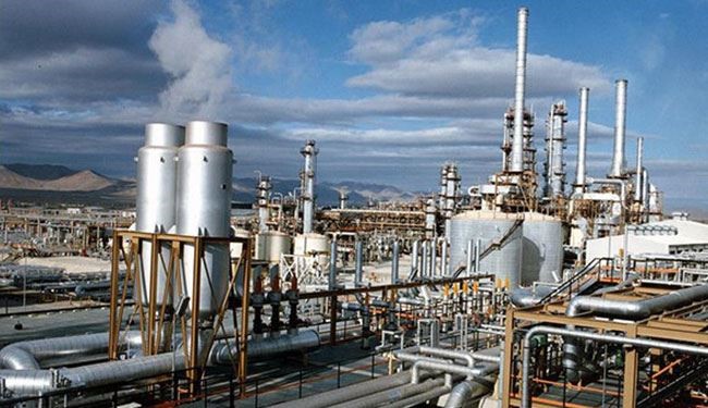 ايران تنتج 46 مليون طن من البتروكيمياويات