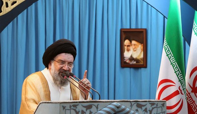 خطيب جمعة طهران: لاعلاقة مع الولايات المتحدة إلّا إذا تخلت عن نهجها اللاإنساني