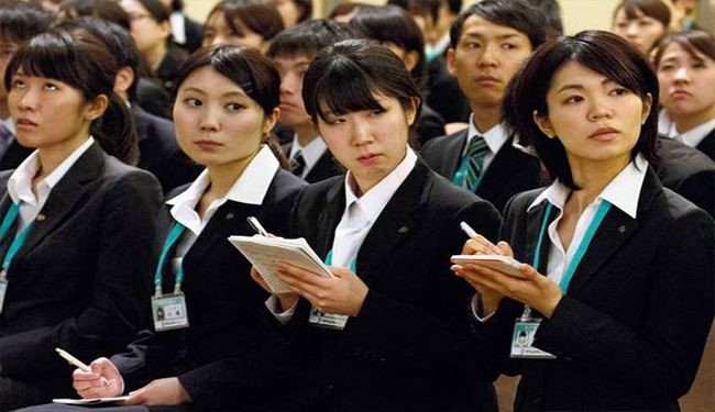 تقرير صادم.. 60% من نساء البرلمان الياباني تعرضن للتحرش!!