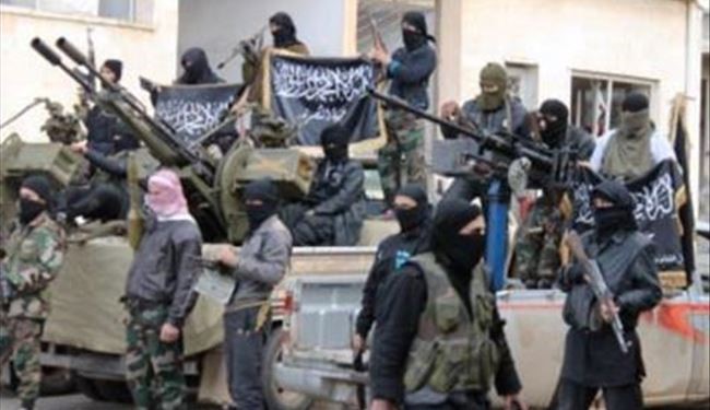 Gathering of Heavily-Armed Al-Nusra Militants near Highway to Aleppo
