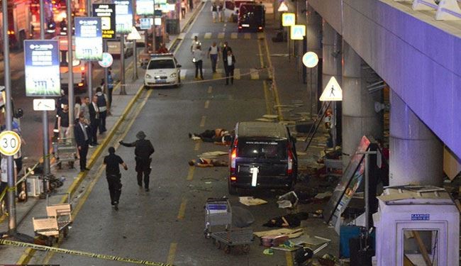 25 صورة جديدة لتفجيرات مطار اسطنبول الارهابية