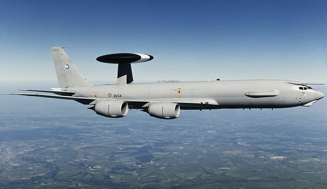Stoltenberg: NATO to Approve Use of AWACS Airplanes ‘against ISIS’