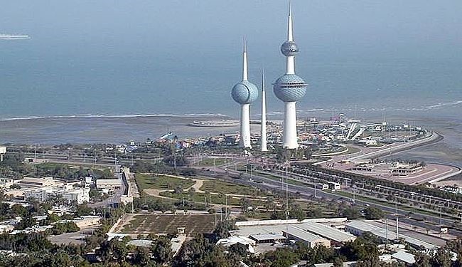 الكويت تبعد 3 باكستانيين لقرابتهم من انتحاري جدة +صورة