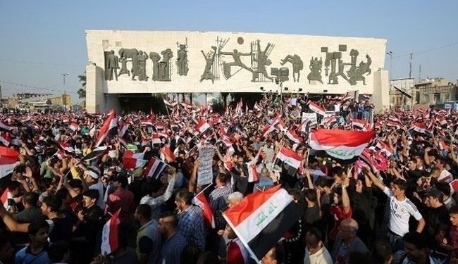 الحكومة العراقية تدعو لتعليق التظاهرات