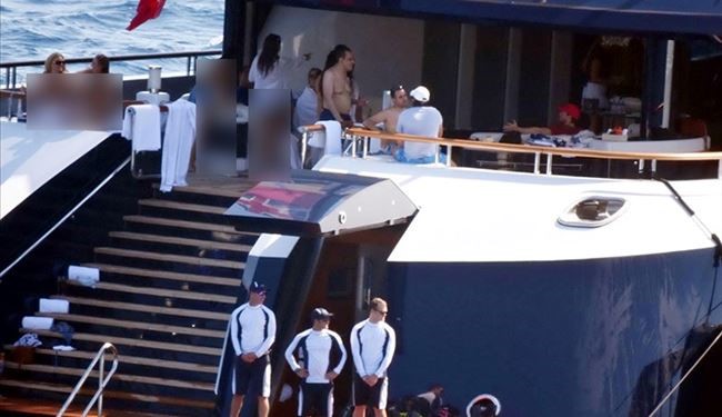 Leaked Photos: What Happened to Girls on Saudi Prince's Ship!