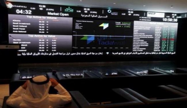 البورصة السعوديّة تخسر 4 مليار دولار