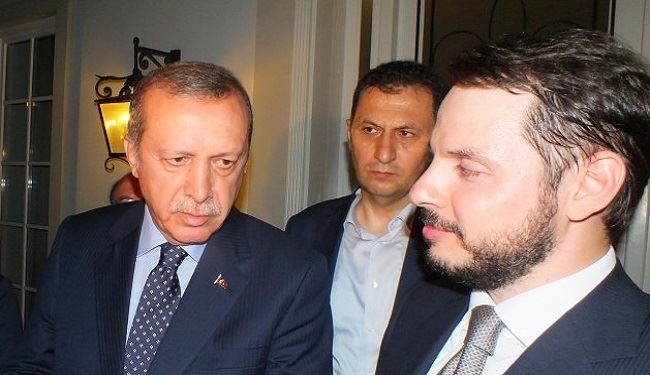 فضيحة.. صهر أردوغان يشي بعمه ويكشف المستور