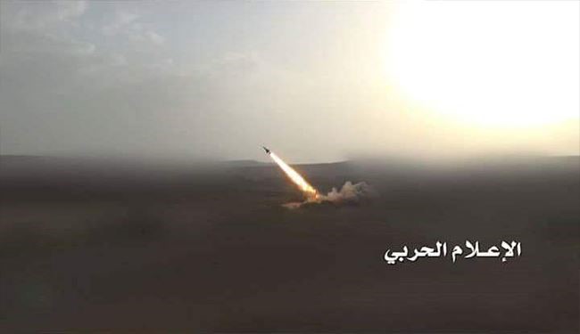 اطلاق ثاني صاروخ باليستي على معسكر رجلاء السعودي
