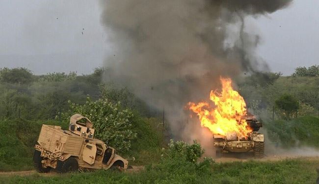جيش اليمن واللجان يدمرون آلية سعودية بصاروخ في جيزان