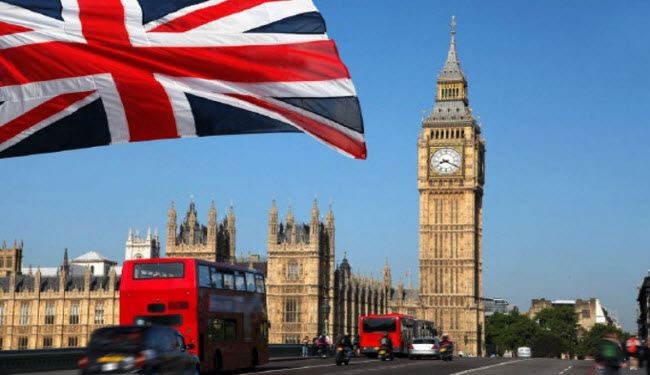 بريطانيا ترفض منح تأشيرتها لفنان مسلم مشهور