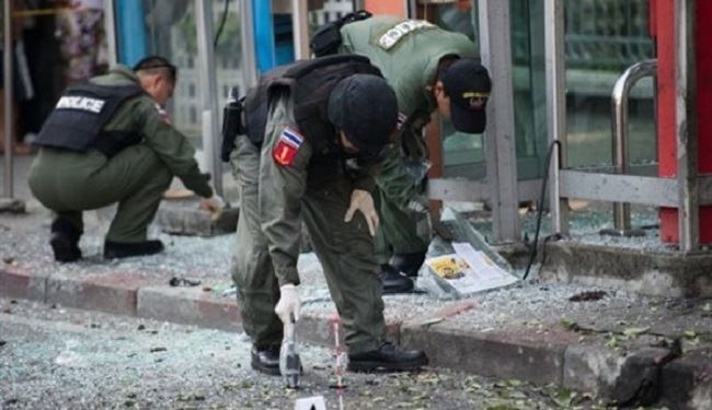 قتيل و30 جريحا بانفجار سيارة مفخخة في تايلاند