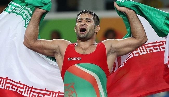 بطل إيران بالمصارعة في ريو..مستعد للإلتحاق بالمدافعين عن الحرم