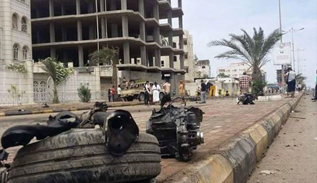 71 قتيلا بتفجير انتحاري في عدن و