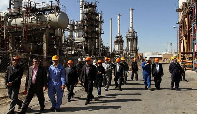 شركة النفط الايرانية تبرم اتفاقات اولية مع شركات نفط اجنبية