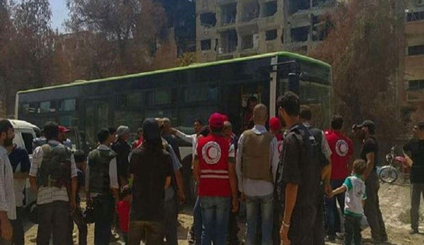 دمشق تبدأ الافراج عن 169 معتقلا في اطار اتفاق مع المسلحين
