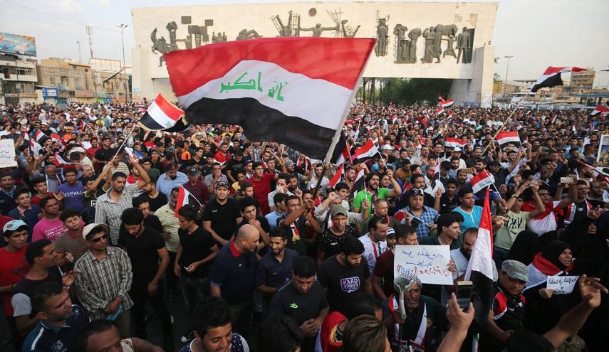 العراق... الالاف من انصار الصدر يتجمعون للمطالبة باصلاحات