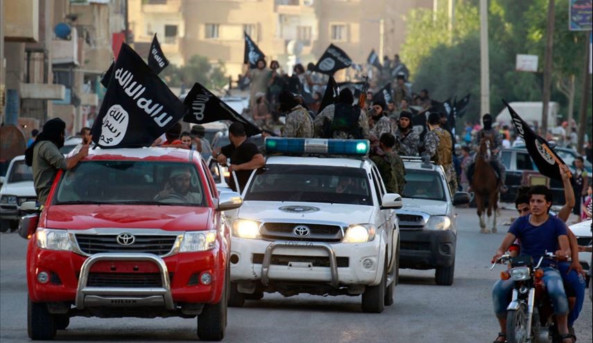 ISIS Militants Move Their Families from Aleppo to Raqqa