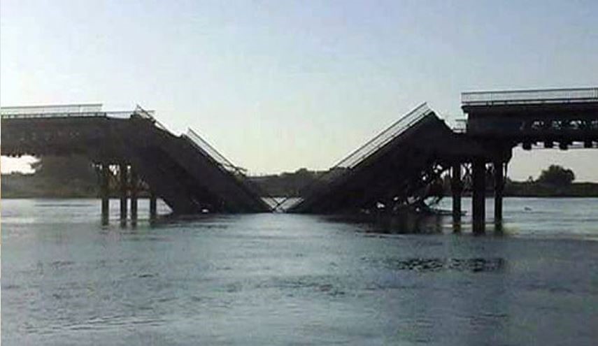 US-Led Coalition Strikes Pound Two Bridges in Deir Ezzor
