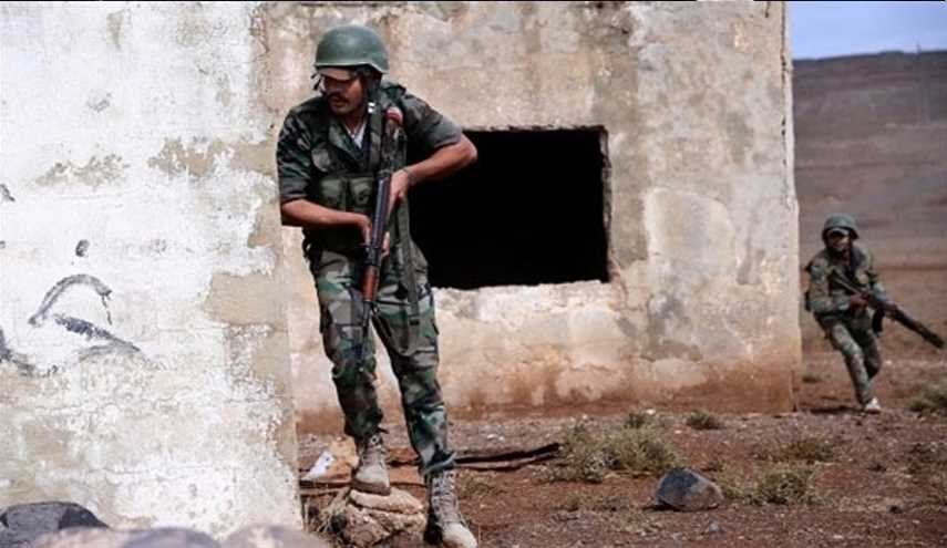 Tough Battle Underway between Syrian Army, Terrorists in Western Damascus