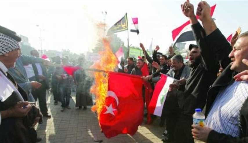 تظاهرات امام السفارة التركية في بغداد