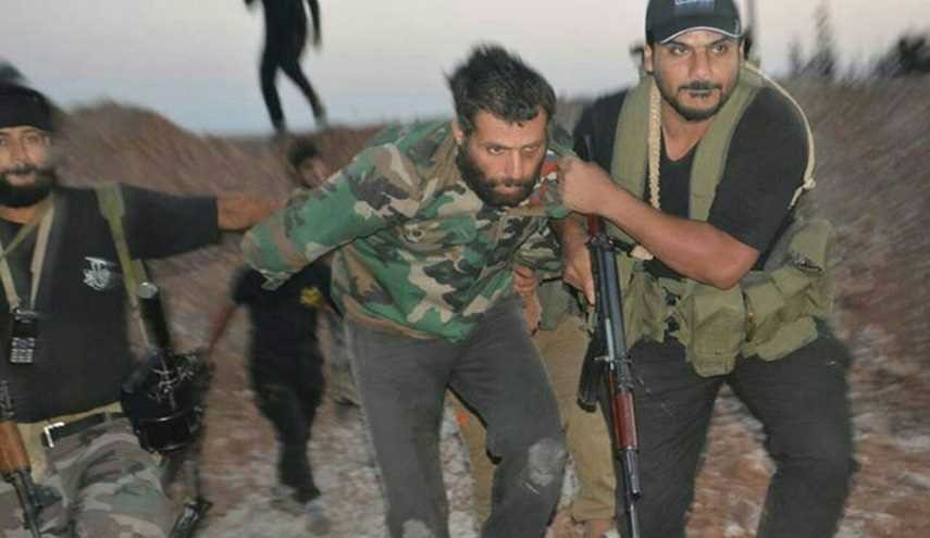 PHOTOS: Syrian Army Arrests Scores of Al-Nusra Front Militants in Aleppo