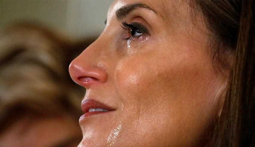 اشک‌های زنی که ترامپ او را آزار جنسی داد (تصاویر)