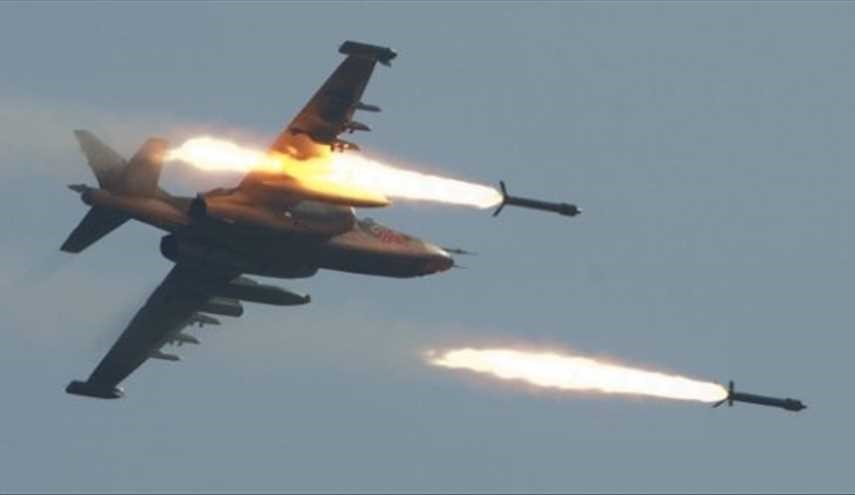 Terrorist Centers Struck by Syrian Warplanes in Hama, Idlib