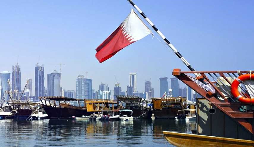 وزير قطري سابق يكشف عن اعتقاد 