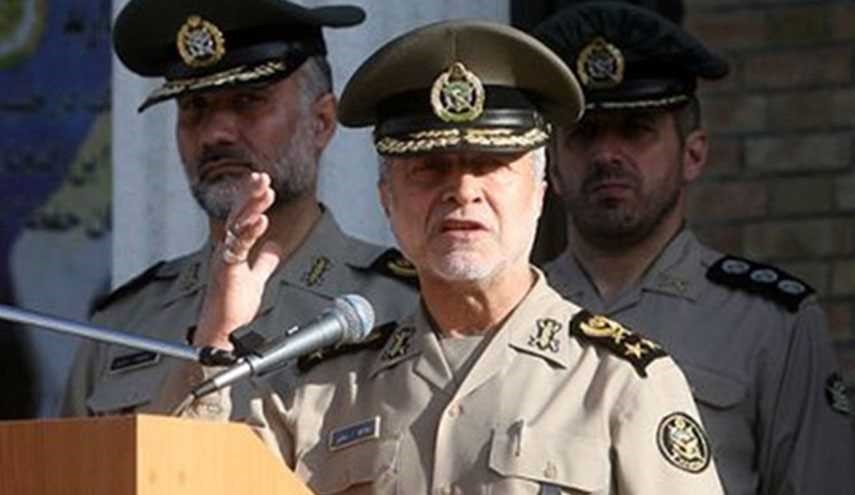 قائد الجيش الايراني: اميركا تتصرف كالذئاب فلايمكن التراجع أمامها