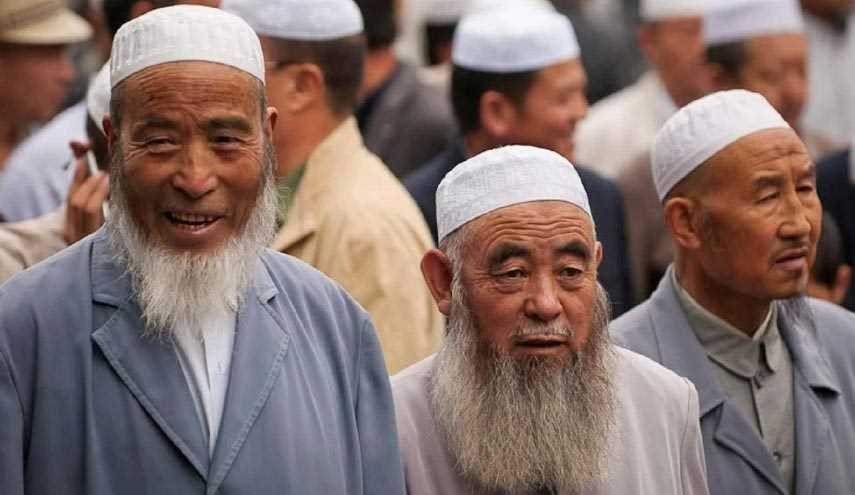الصين تطالب مسلميها بتسليم جوازات سفرهم؟!