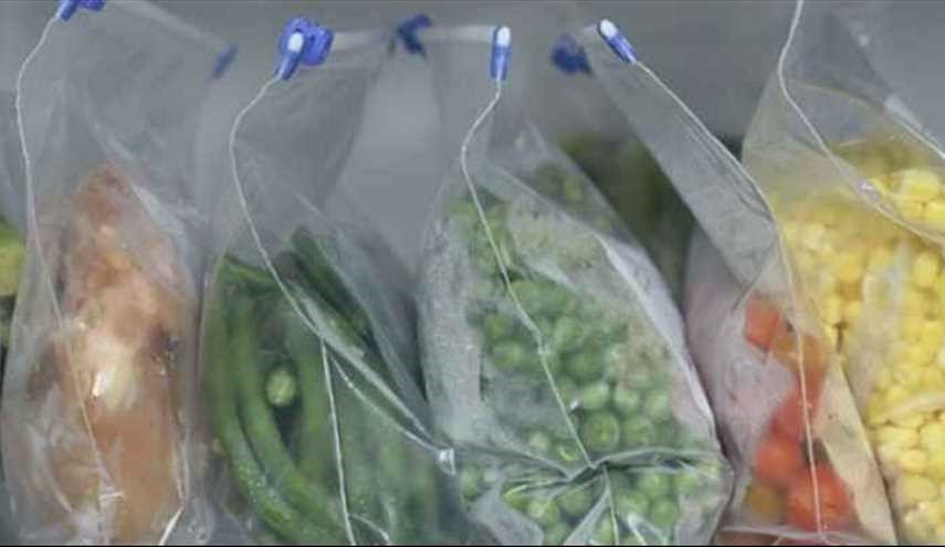 هام .. احذروا تناول الخضراوات المحفوظة في أكياس بلاستيكية!