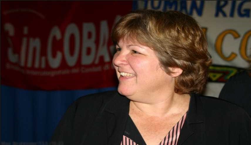 ابنة تشي غيفارا تمدح فيديل كاسترو: كان دائما مع شعب كوبا