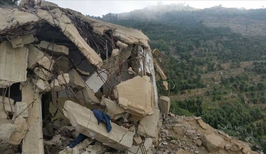 بالصور..طيران العدوان السعودي يدمر قرية بشكل كامل في محافظ صعدة اليمنية..