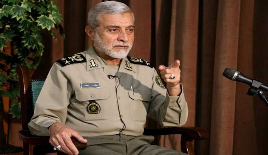 قائد الجيش الايراني: بعض قادة المنطقة وجيوشها تضرروا جراء التبعية للاجانب