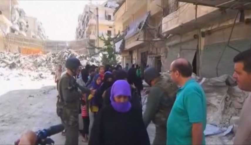 خروج 8 آلاف مدني من حلب الشرقية عبر الممرات الإنسانية