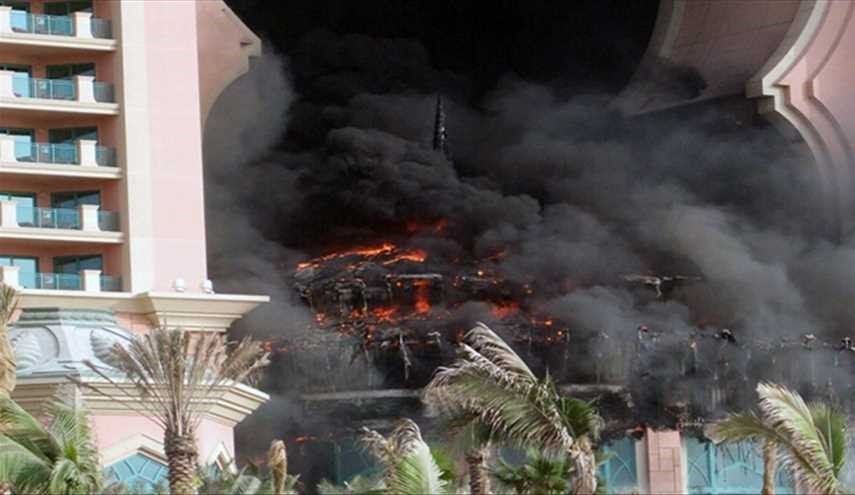 اندلاع حريق في مبنى بجزيرة النخلة في دبي ولا ضحايا