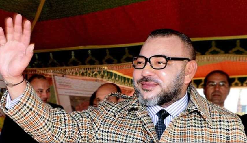 صور/ معطف الملك المغربي يصبح حديث الساعة .. كم ثمنه؟!