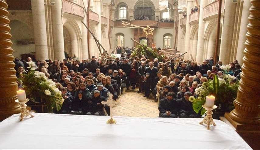 شاهد/ لأول مرة منذ خمس سنوات .. مسيحيو حلب يحتفلون بعيد الميلاد