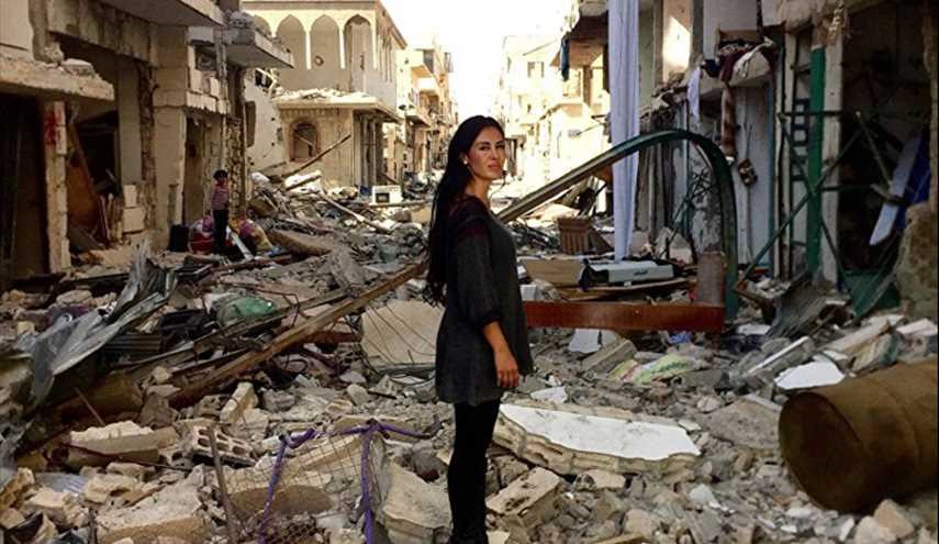 ممثلة بوليفية بين انقاض مدينة حلب