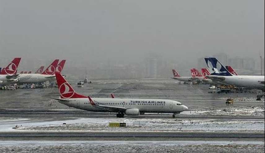 إلغاء 1100 رحلة جوية في مطارات اسطنبول