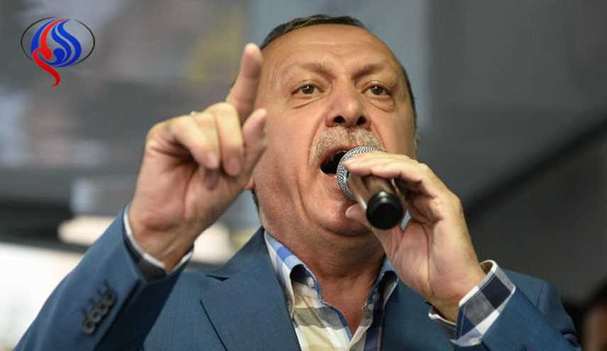 أردوغان: لا فرق بين إرهابيين يحملون القنابل وآخرين يحملون الدولار واليورو