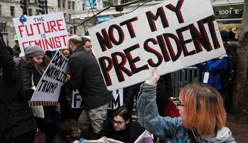 عنف واحتجاجات في واشنطن على تنصيب ترامب رئيسا