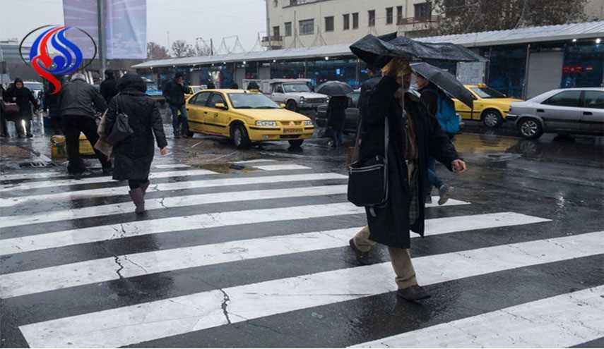 وزش باد و ادامه بارندگی در تهران