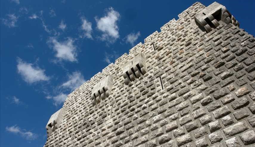 بالصور..قلعة دمشق التاريخية من أهم معالم فن العمارة العسكرية الإسلامية في سوريا